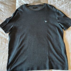 Emporio Armani - T shirt. XXL